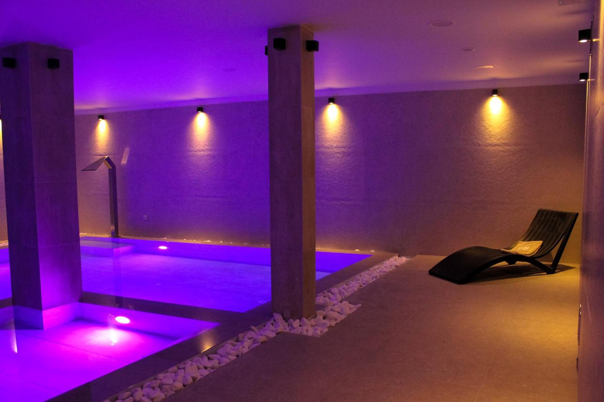 Urbanbay Hotel & Spa カヴァラ エクステリア 写真